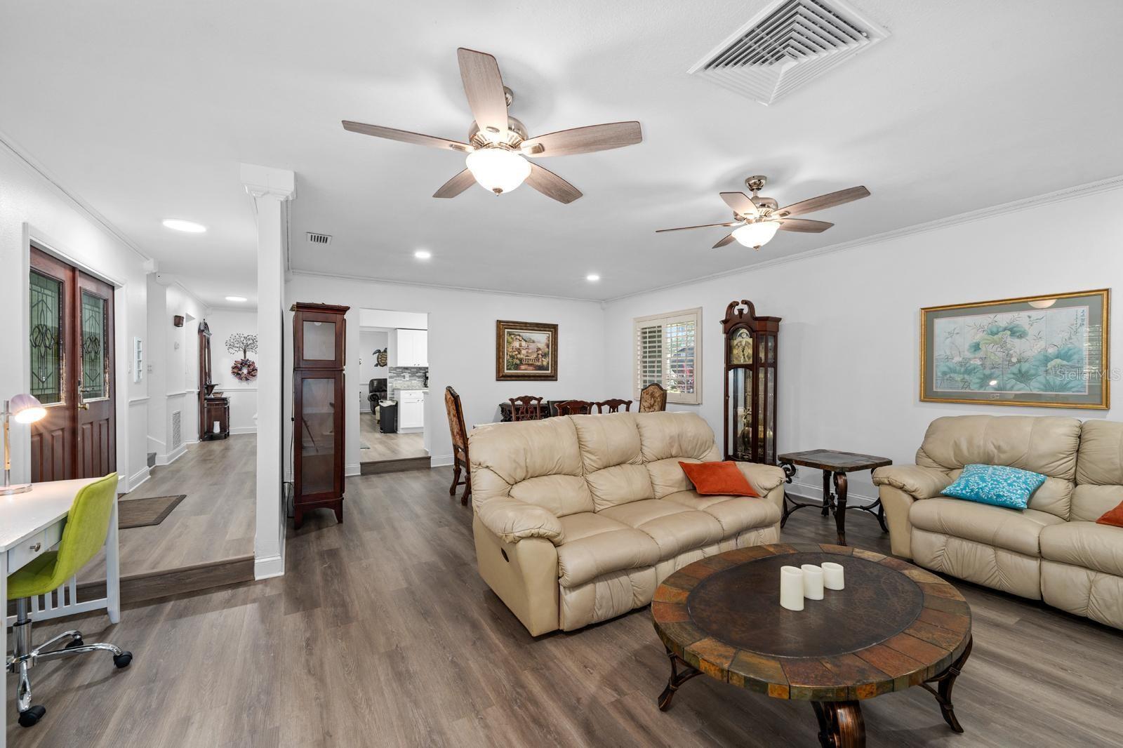 1001 CROCKER LN, PLANT CITY, FL, 33565