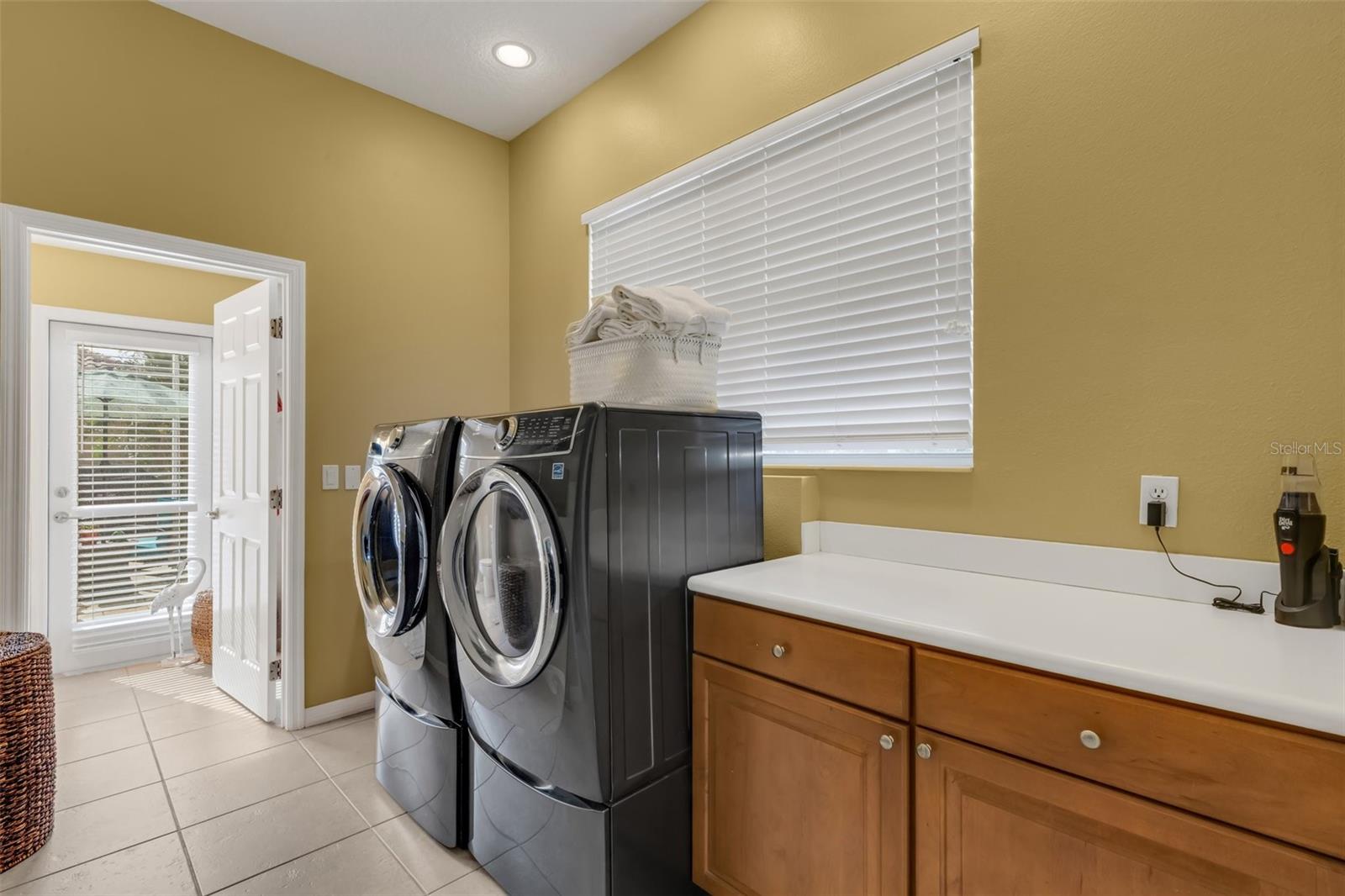 2500 FARMS CT, SARASOTA, FL, 34240