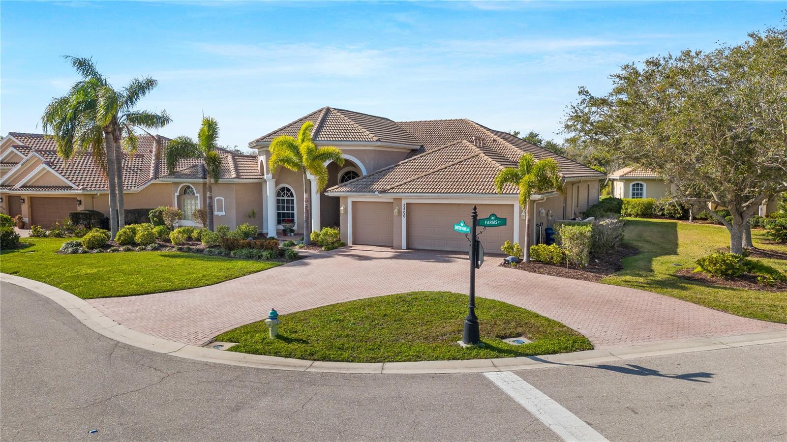 2500 FARMS CT, SARASOTA, FL, 34240