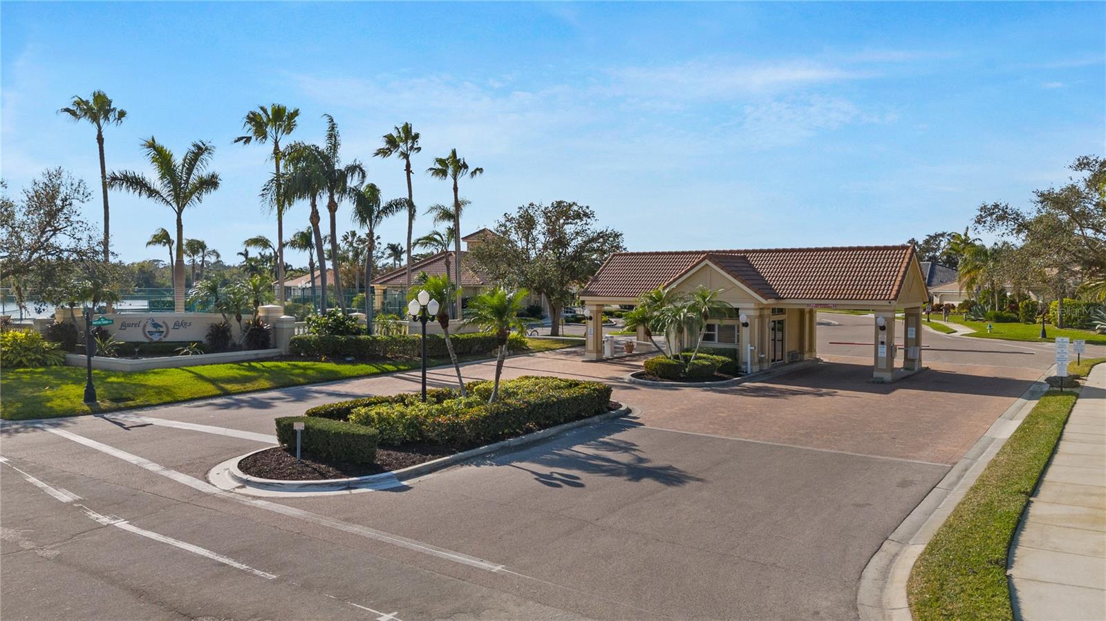 2500 FARMS CT, SARASOTA, FL, 34240