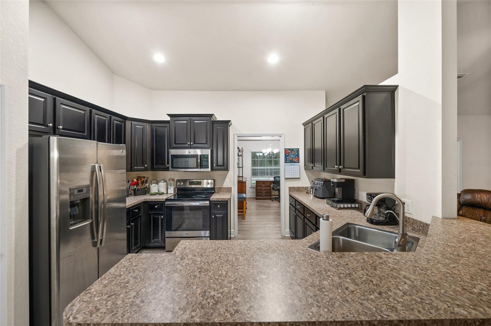 6863 BECKWITH AVE, NORTH PORT, FL, 34291