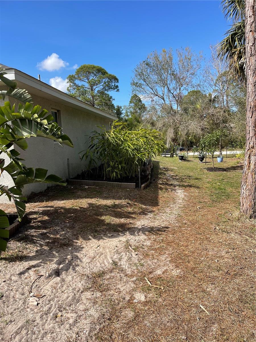 6863 BECKWITH AVE, NORTH PORT, FL, 34291