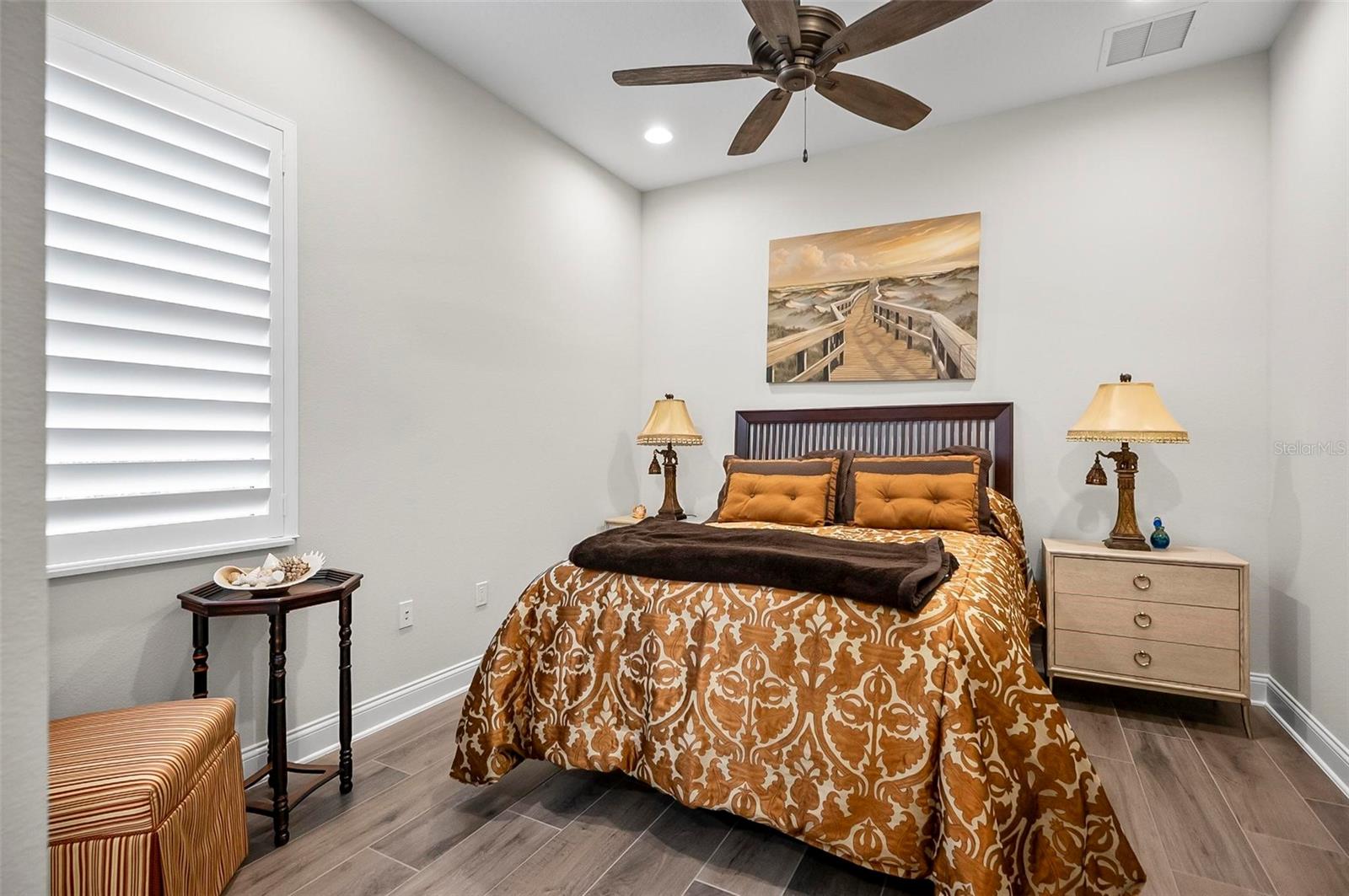 32 CREEKSIDE DR, PALM COAST, FL, 32137