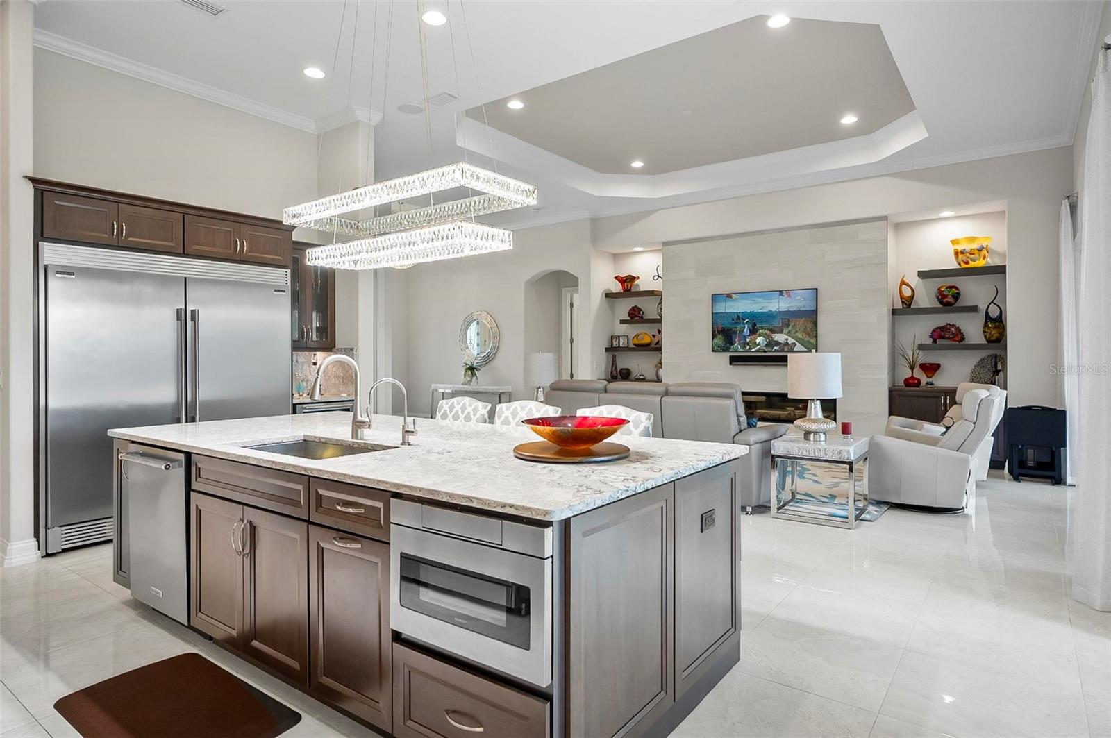 32 CREEKSIDE DR, PALM COAST, FL, 32137