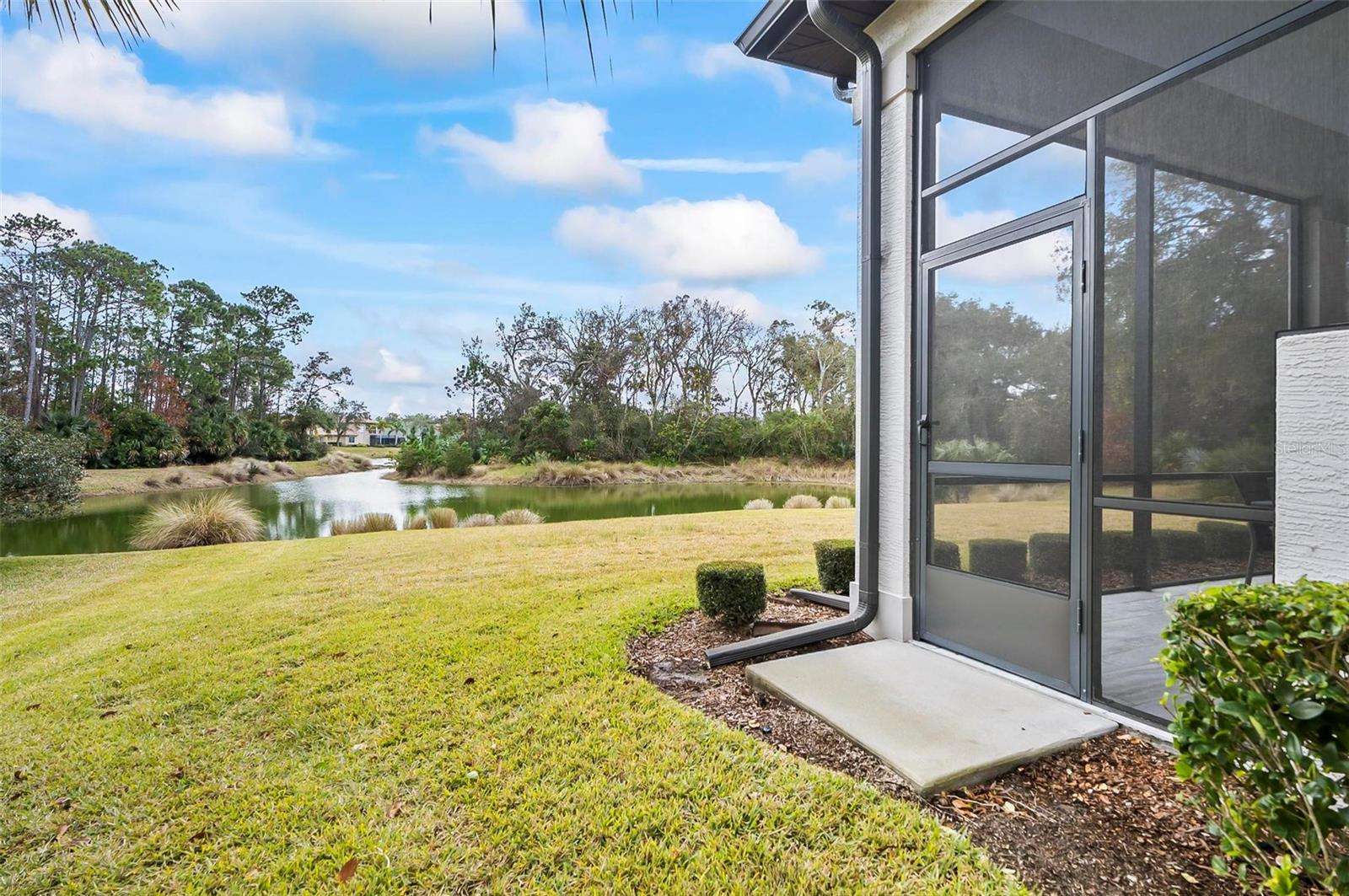 32 CREEKSIDE DR, PALM COAST, FL, 32137