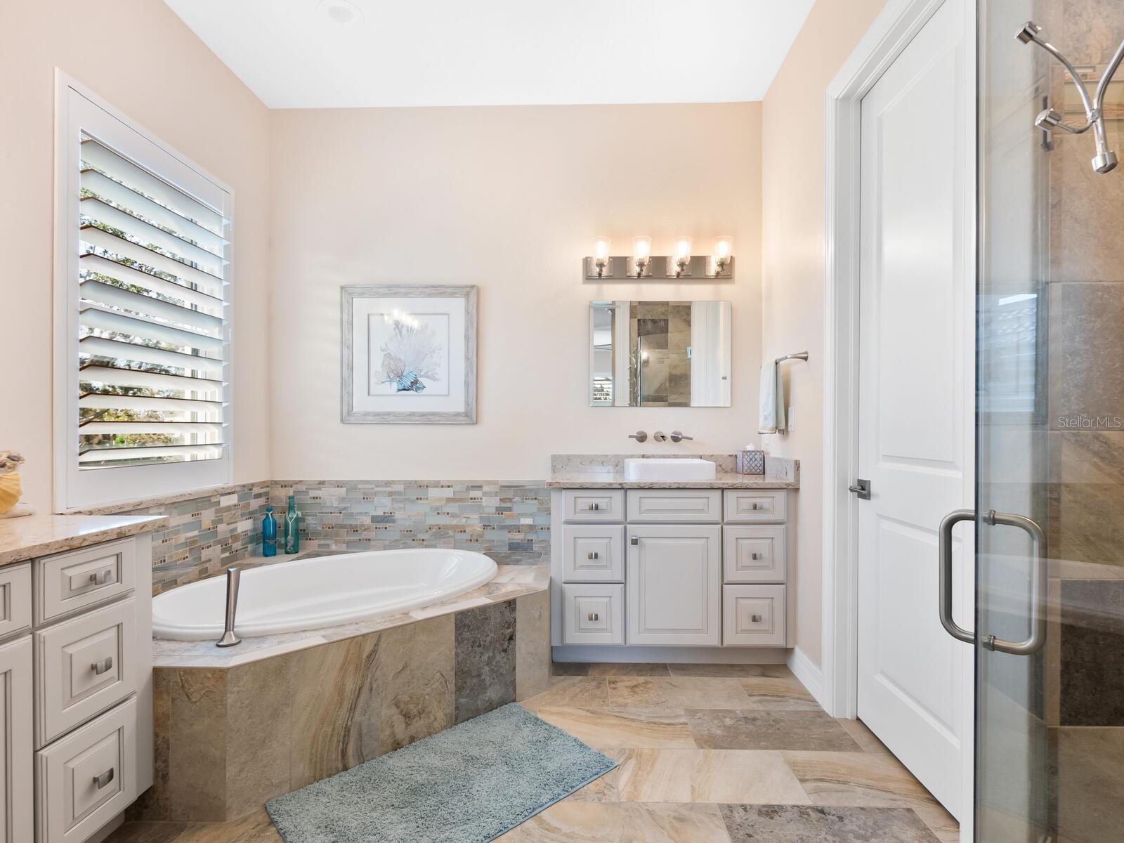 12334 BAYPOINTE TER, CORTEZ, FL, 34215