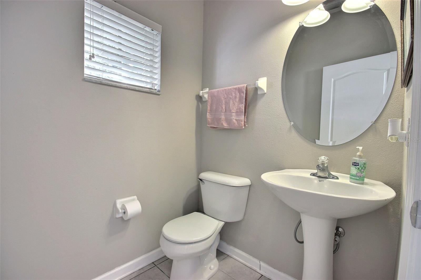 8238 72ND ST E, BRADENTON, FL, 34201