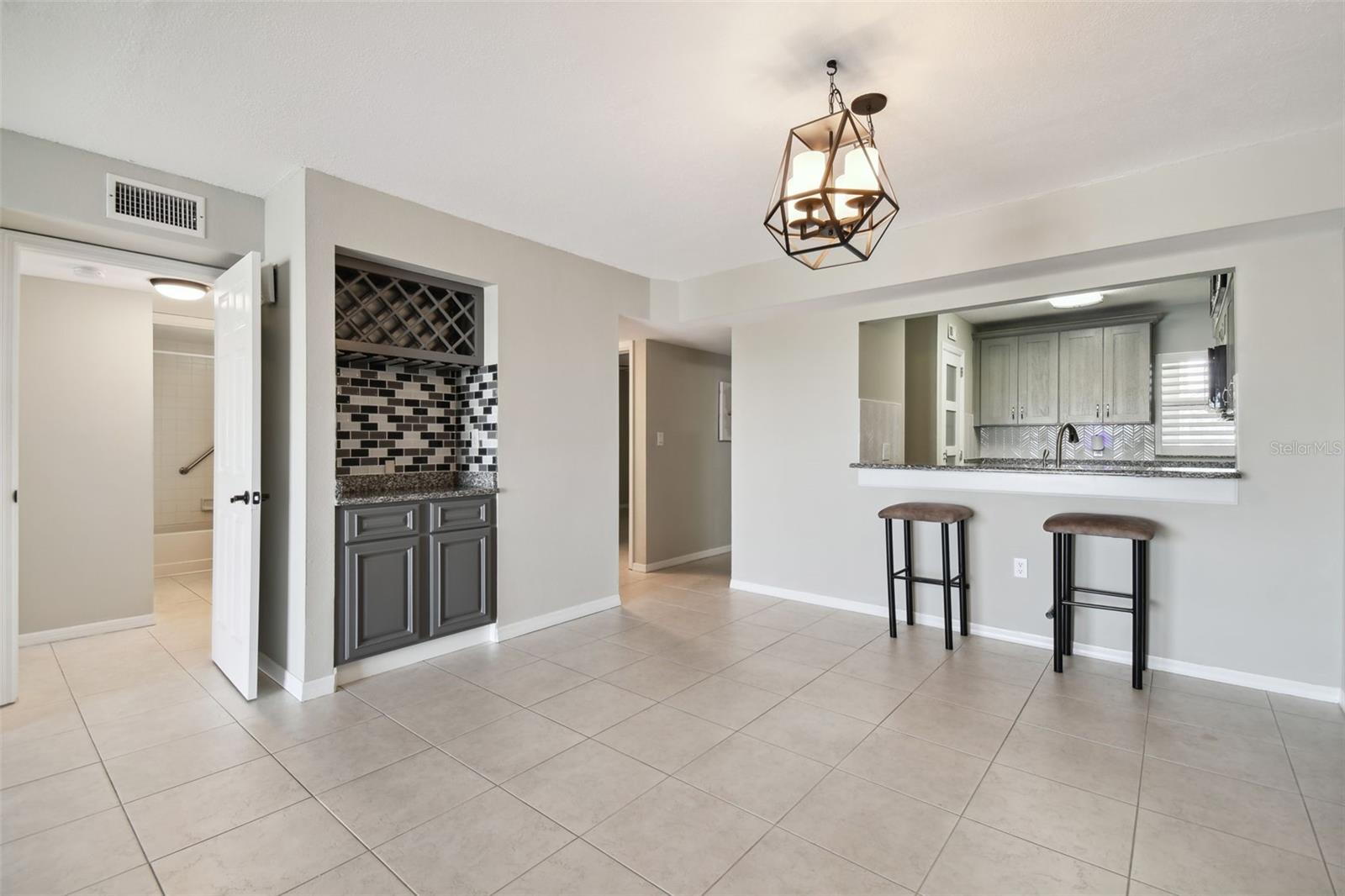 5557 SEA FOREST DR #214, NEW PORT RICHEY, FL, 34652