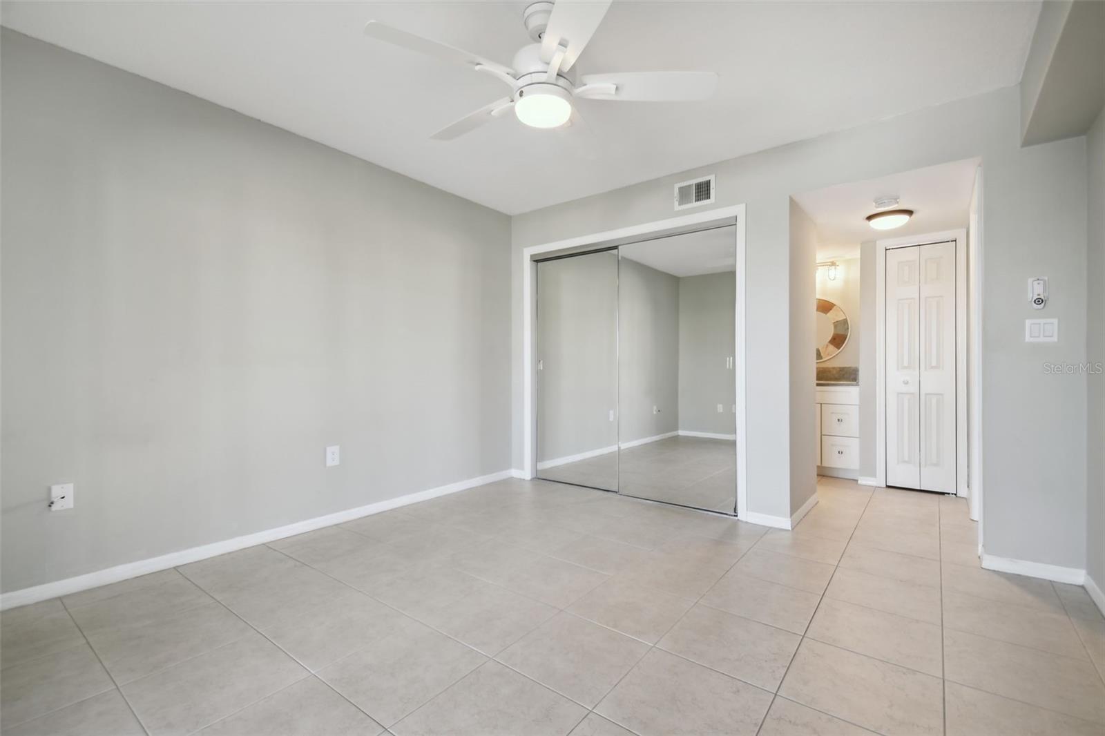 5557 SEA FOREST DR #214, NEW PORT RICHEY, FL, 34652
