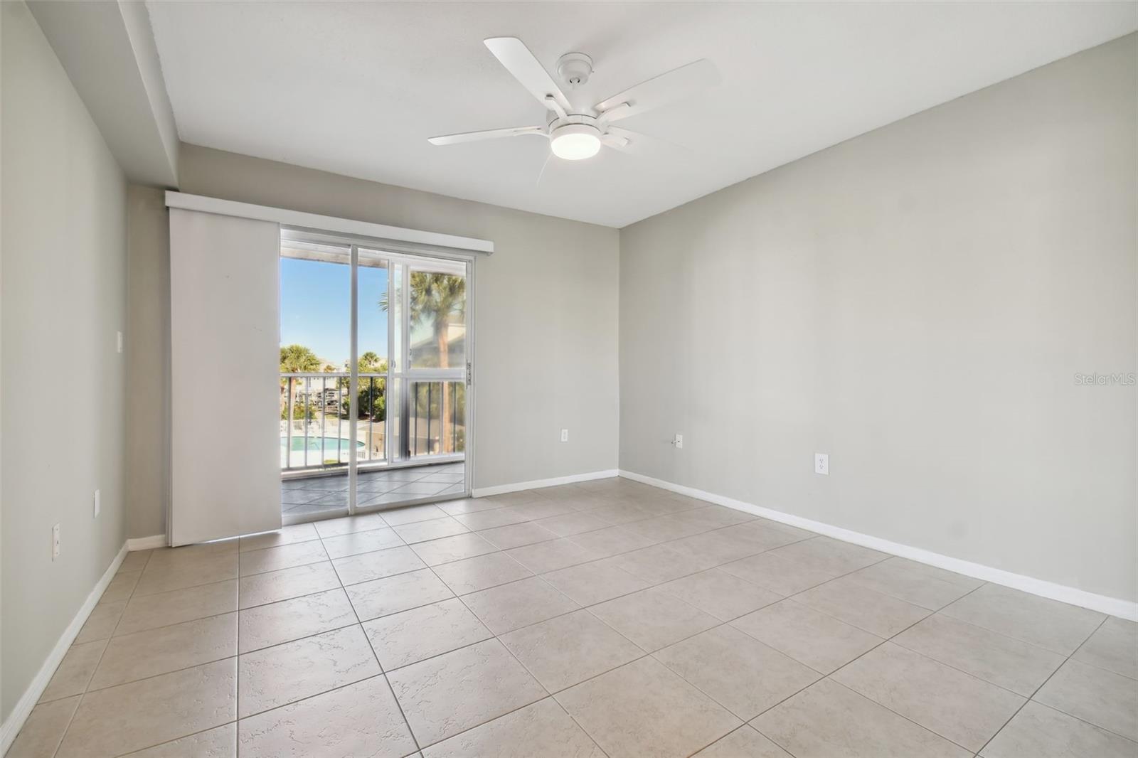 5557 SEA FOREST DR #214, NEW PORT RICHEY, FL, 34652