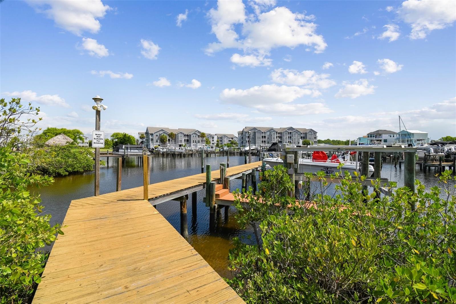 5557 SEA FOREST DR #214, NEW PORT RICHEY, FL, 34652