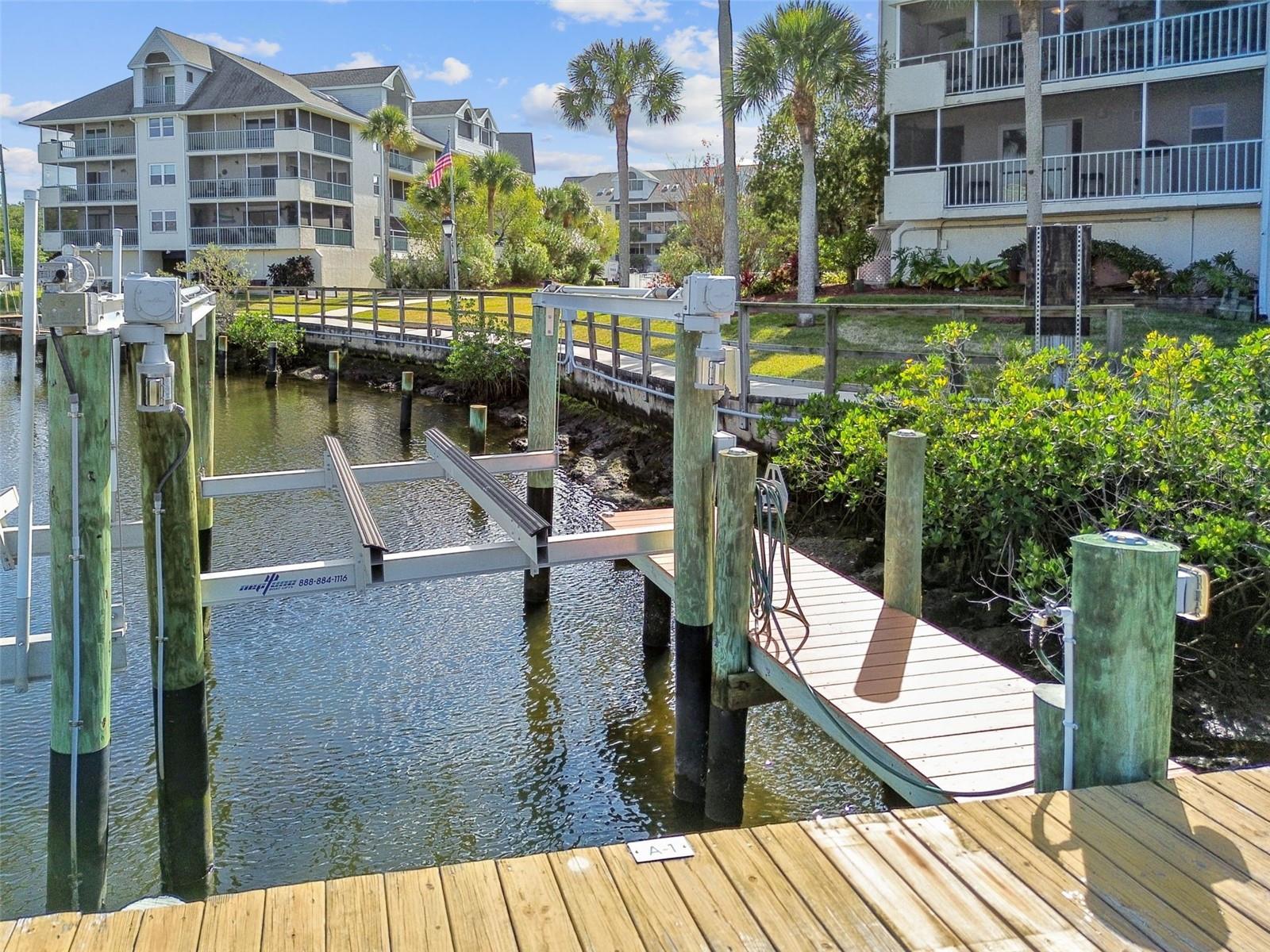 5557 SEA FOREST DR #214, NEW PORT RICHEY, FL, 34652