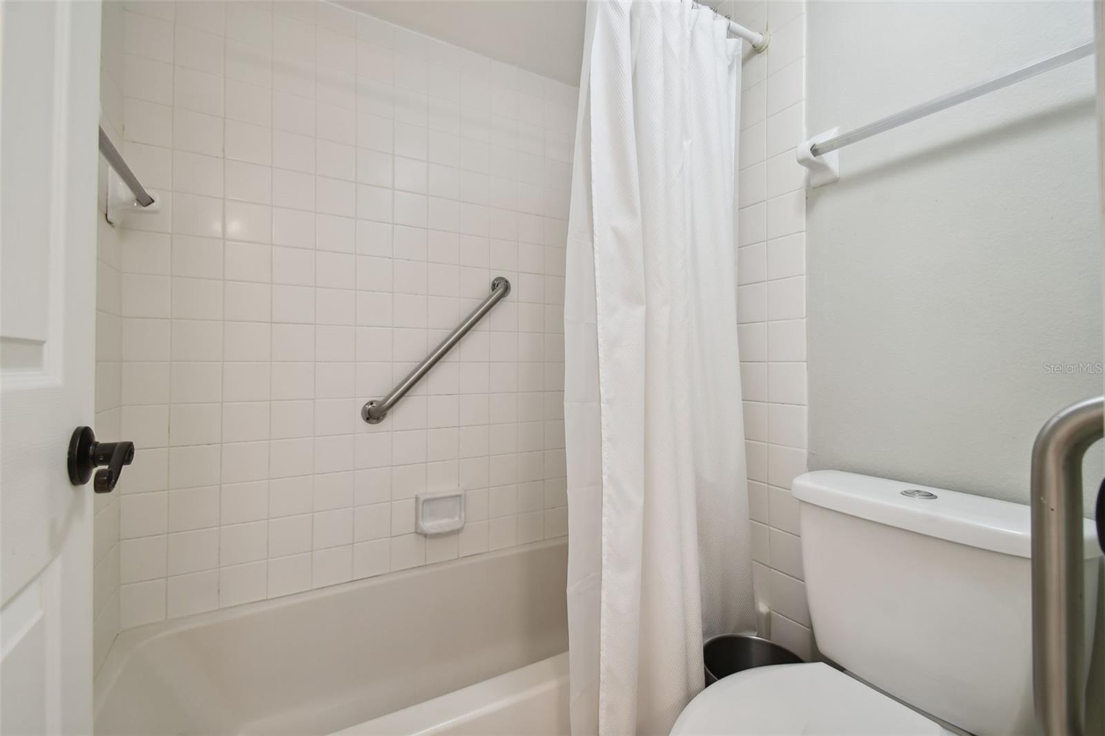 5557 SEA FOREST DR #214, NEW PORT RICHEY, FL, 34652