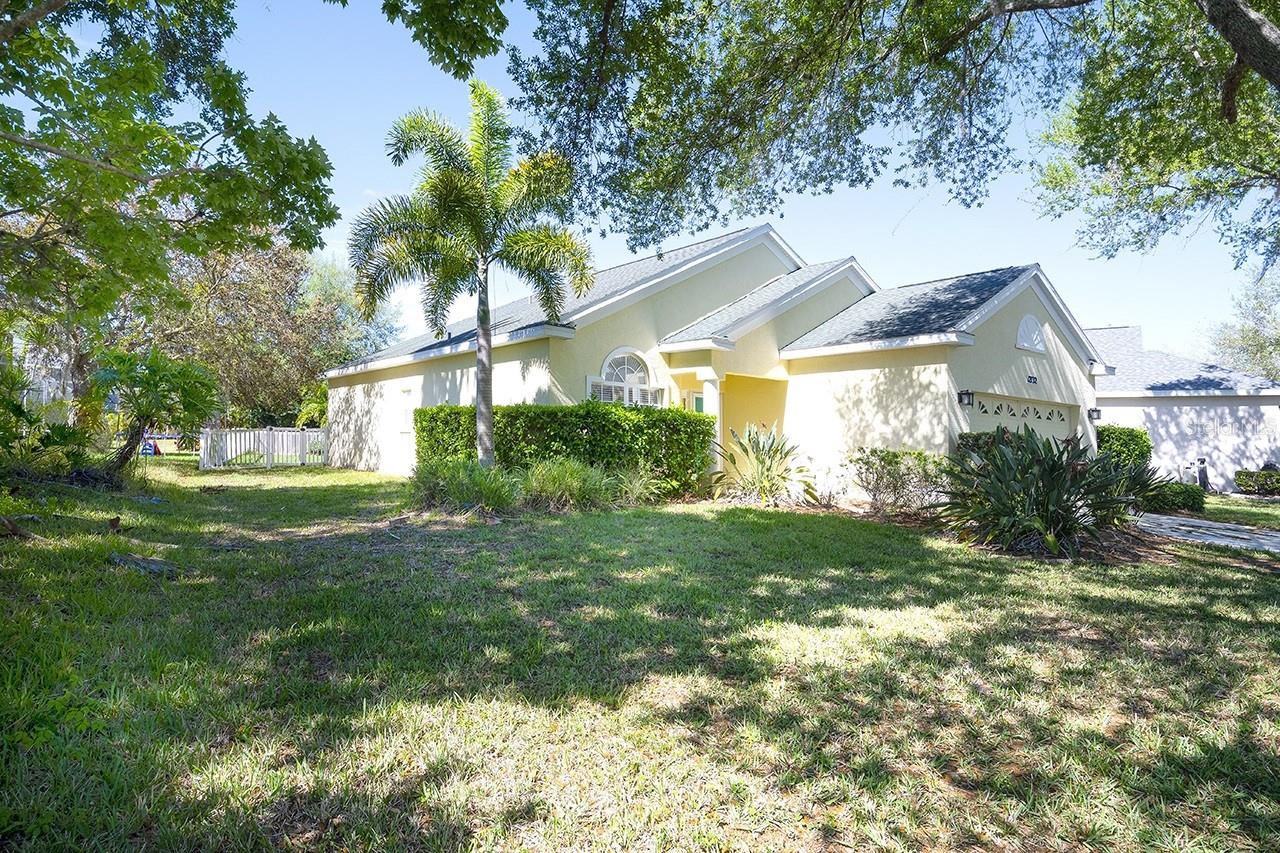 12732 ROCKROSE GLN, LAKEWOOD RANCH, FL, 34202