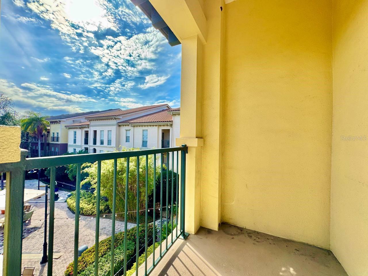 2410 W AZEELE ST #233, TAMPA, FL, 33609