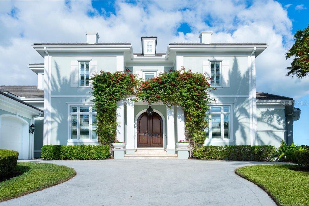 560 HARBOR POINT RD, LONGBOAT KEY, FL, 34228