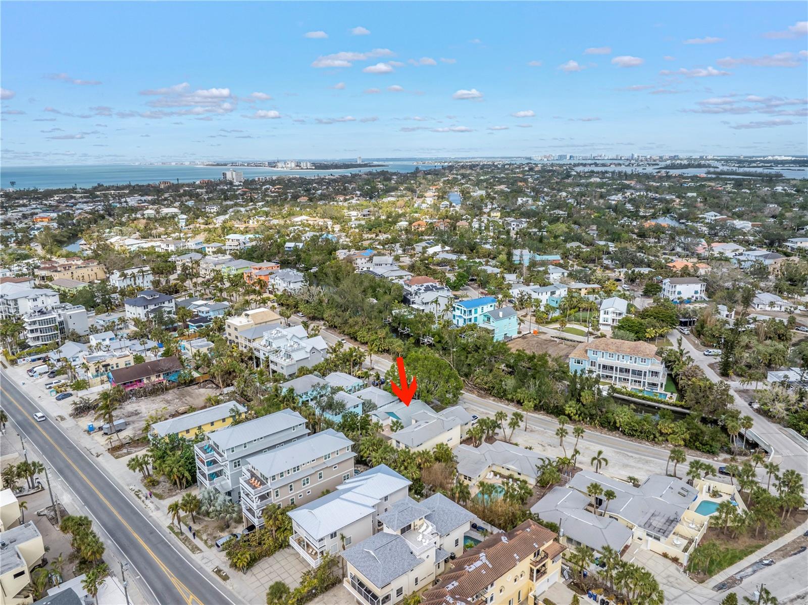 554 CANAL RD, SARASOTA, FL, 34242