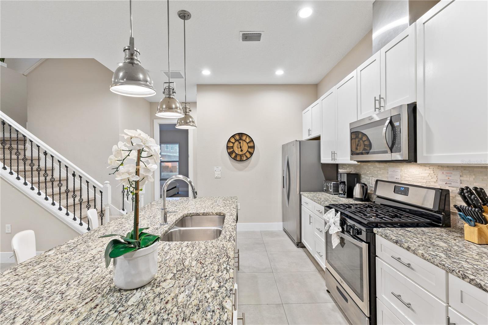 2634 SUNRISE SHORES DR, KISSIMMEE, FL, 34747