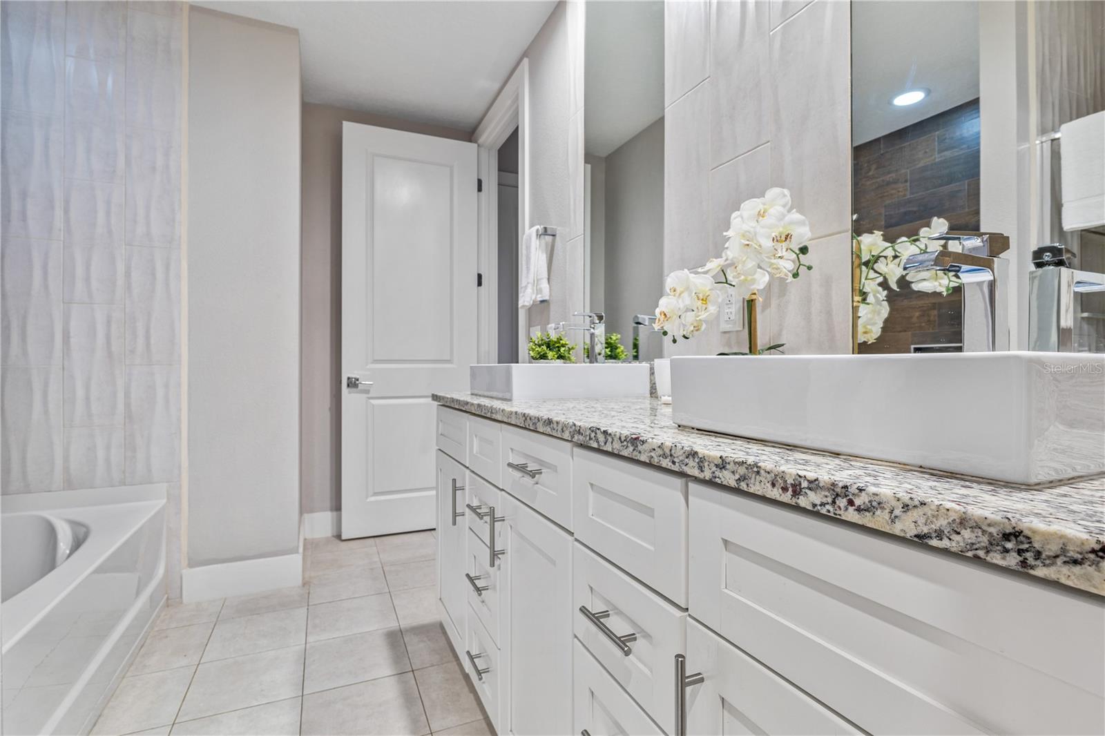 2634 SUNRISE SHORES DR, KISSIMMEE, FL, 34747