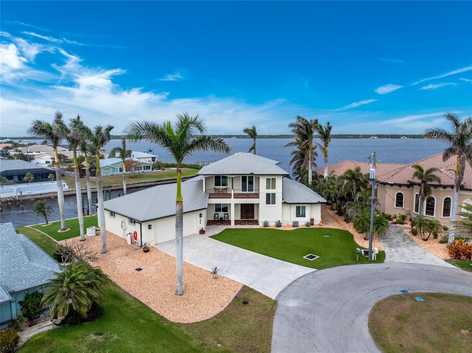3015 CURRY TER, PORT CHARLOTTE, FL, 33981