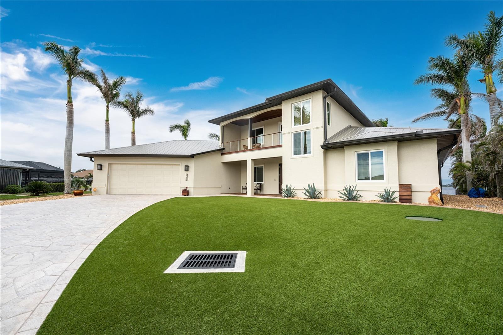 3015 CURRY TER, PORT CHARLOTTE, FL, 33981