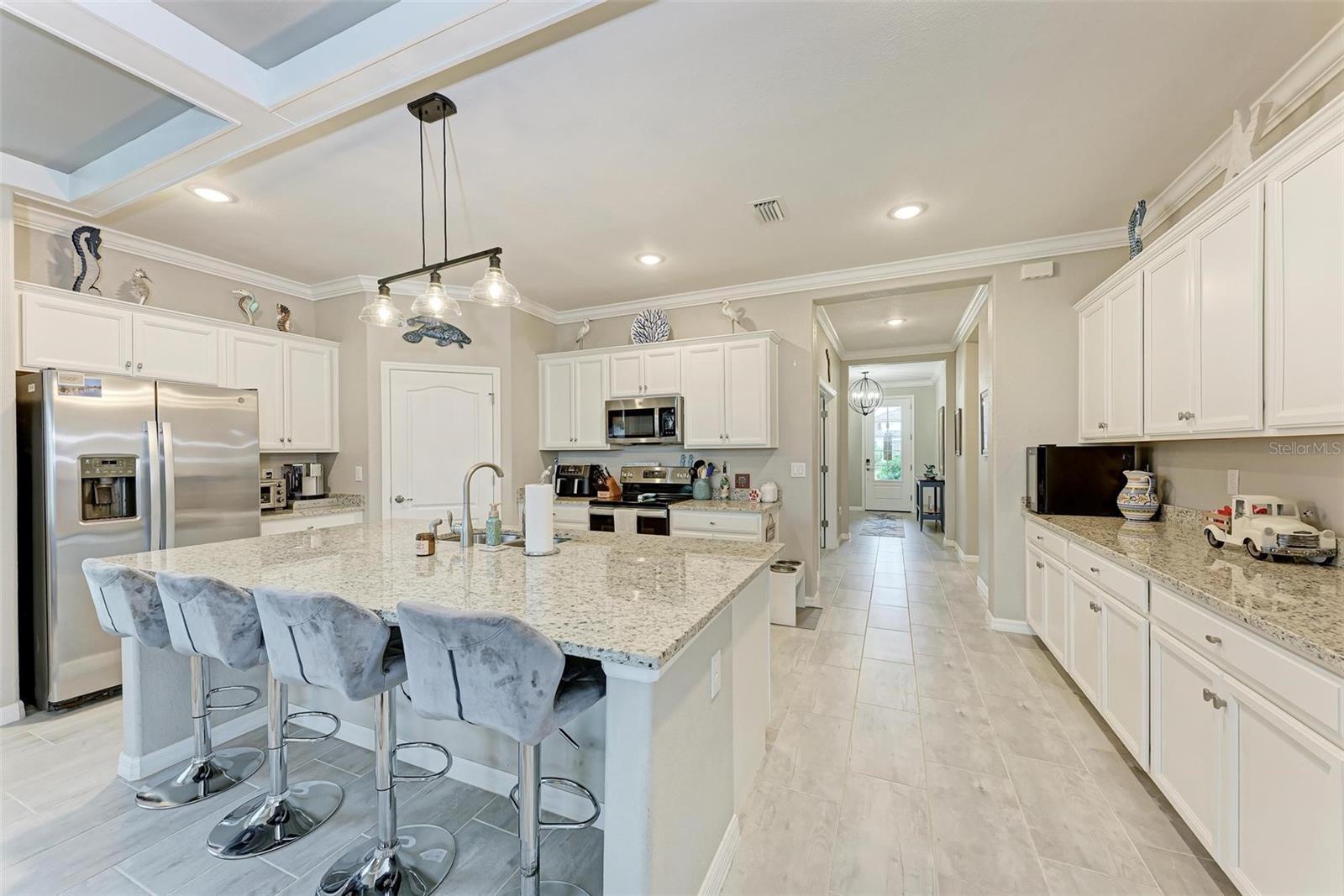 15169 SPANISH POINT DR, PORT CHARLOTTE, FL, 33981