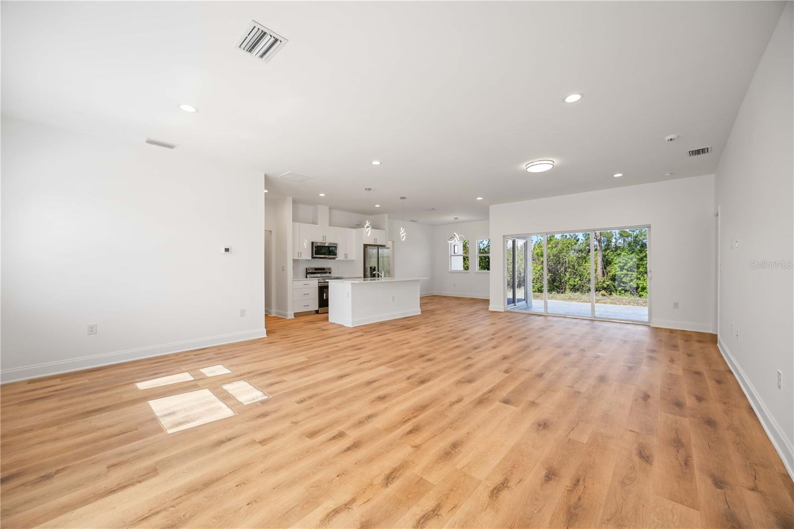 9333 HIALEAH TER, PORT CHARLOTTE, FL, 33981