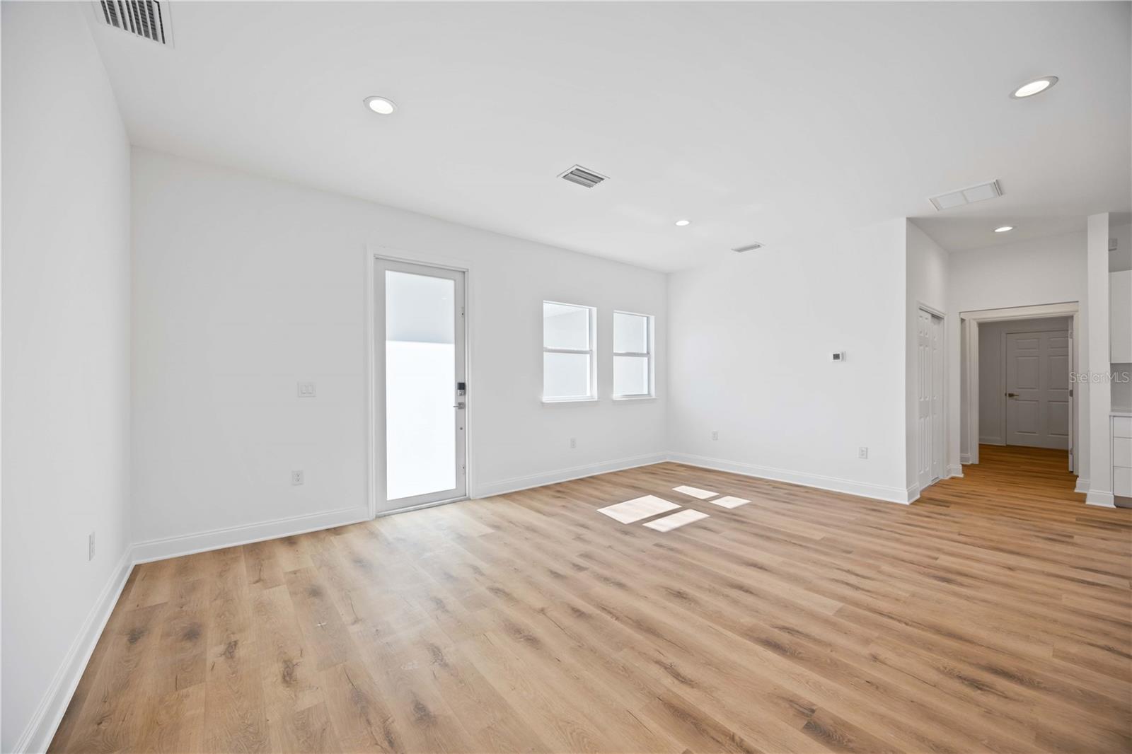 9333 HIALEAH TER, PORT CHARLOTTE, FL, 33981