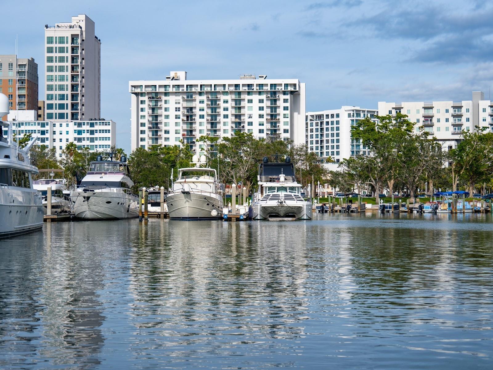 101 S GULFSTREAM AVE #10E, SARASOTA, FL, 34236
