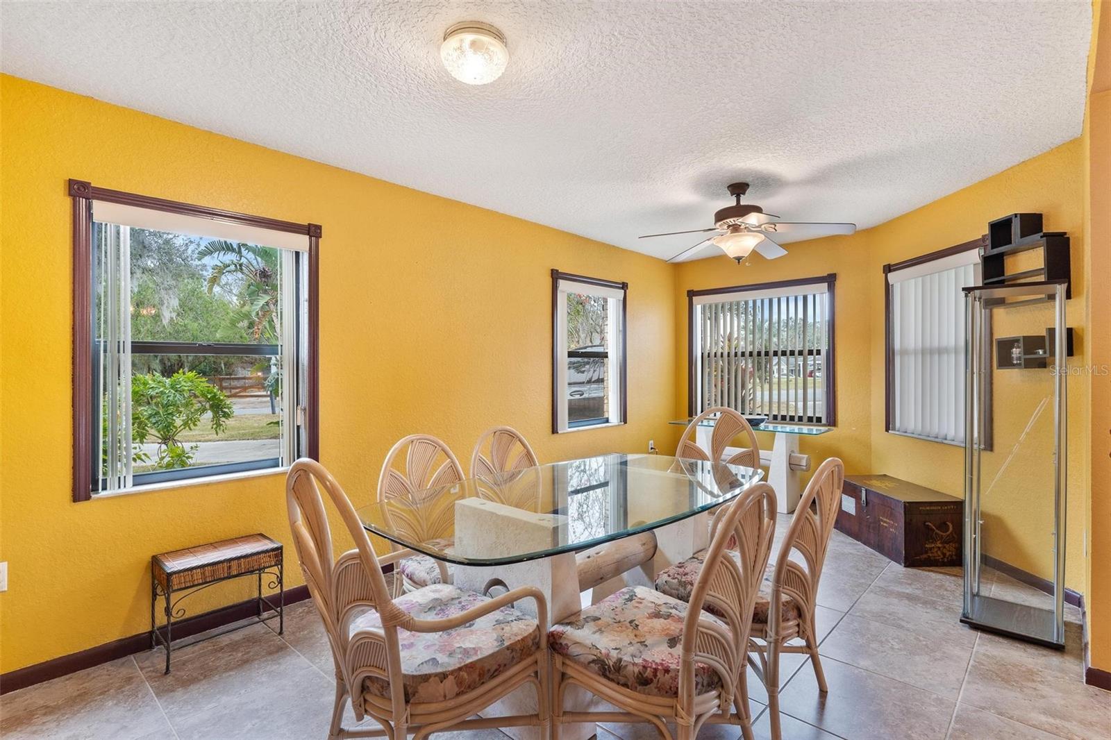 1208 GIBSON ST, LEESBURG, FL, 34748