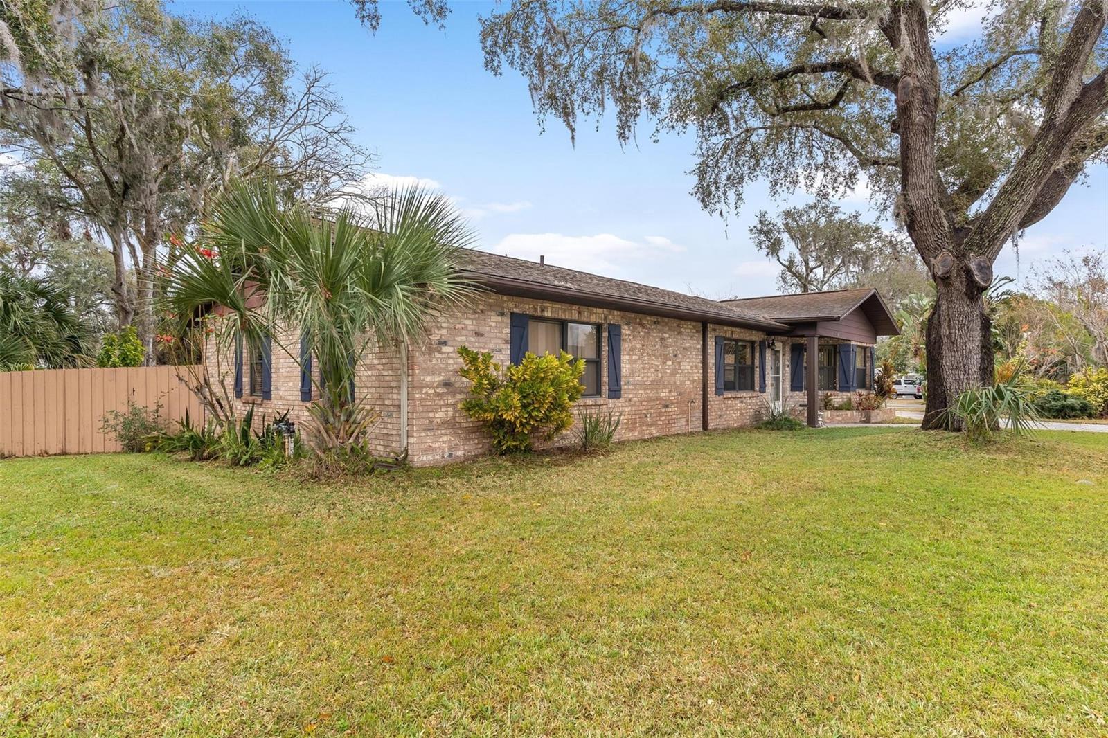 1208 GIBSON ST, LEESBURG, FL, 34748