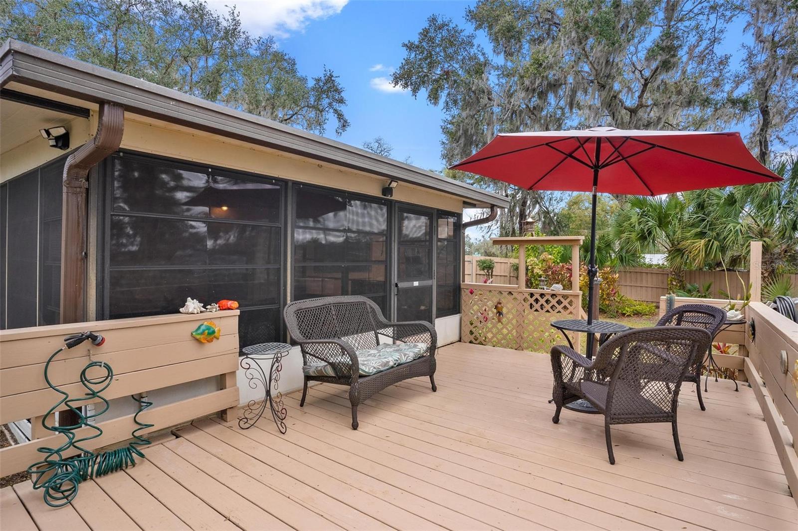 1208 GIBSON ST, LEESBURG, FL, 34748