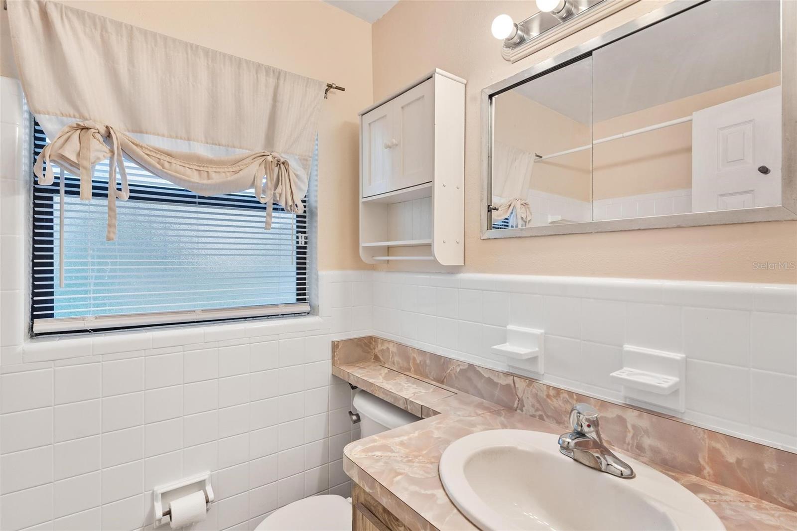 1208 GIBSON ST, LEESBURG, FL, 34748