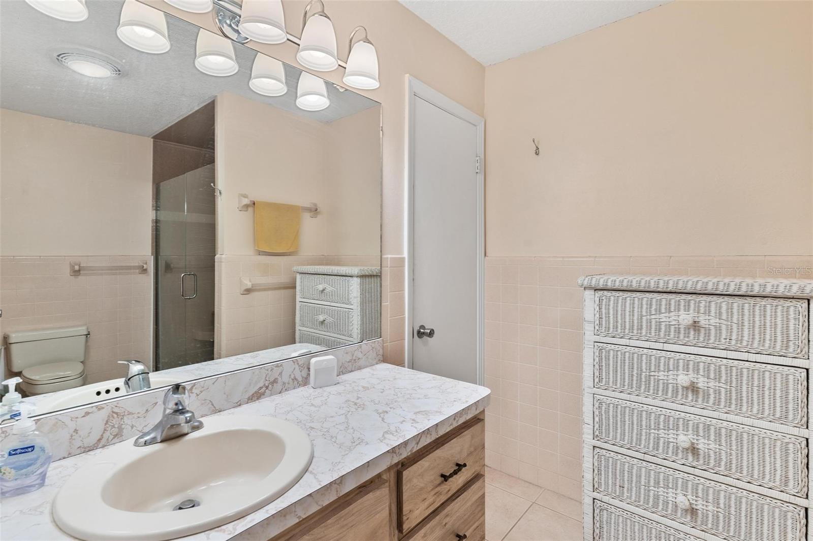 1208 GIBSON ST, LEESBURG, FL, 34748