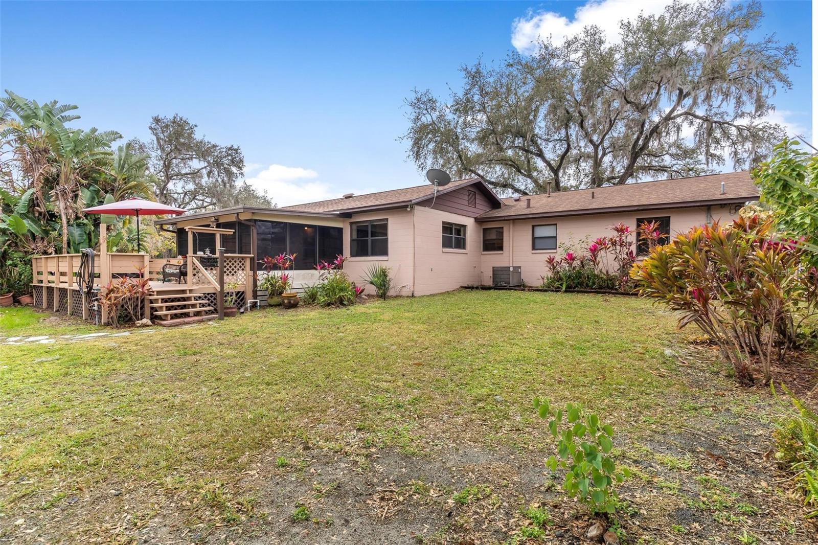 1208 GIBSON ST, LEESBURG, FL, 34748