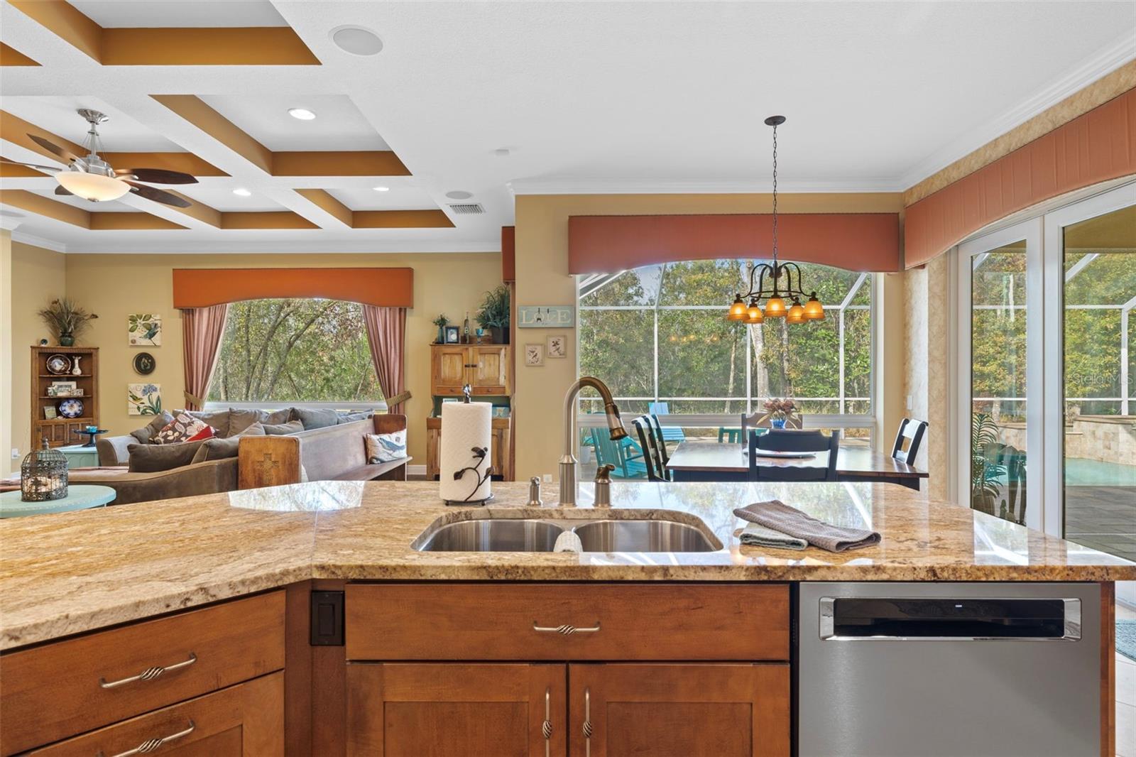 7153 WOODS BAY CT, LAND O LAKES, FL, 34637