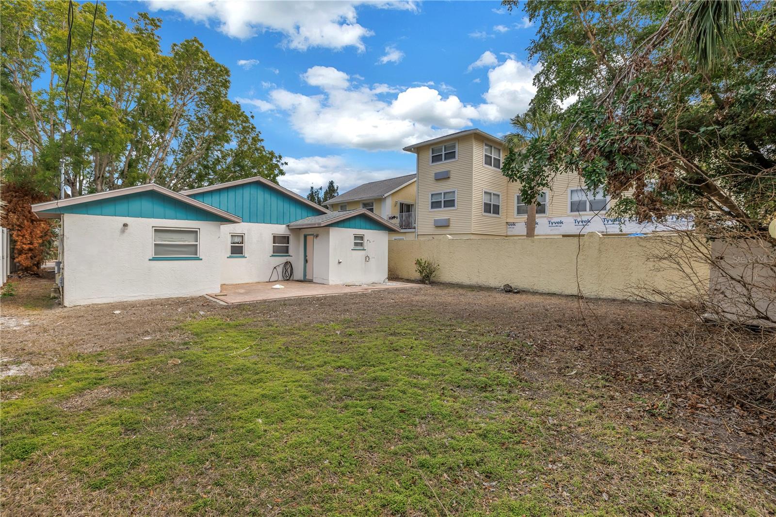 554 CANAL RD, SARASOTA, FL, 34242