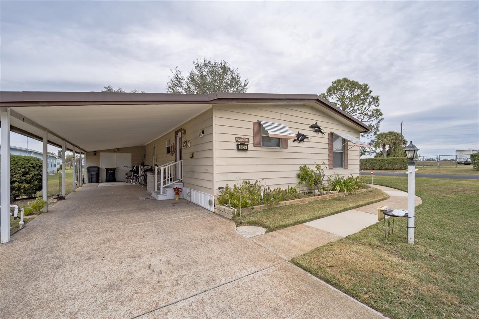 6055 GRAND OAKS DR SE, WINTER HAVEN, FL, 33884