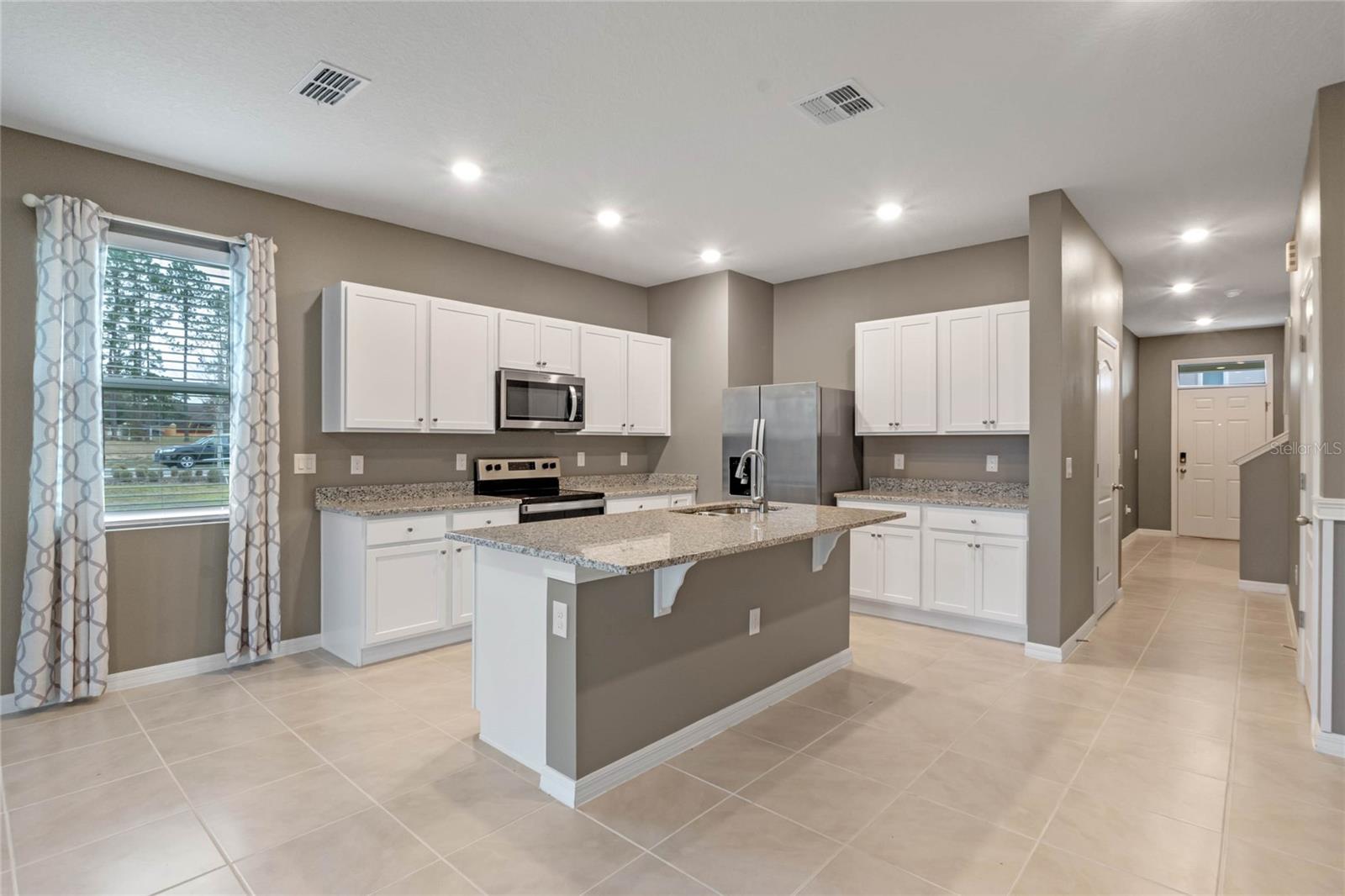 961 LIDO DR, HOWEY IN THE HILLS, FL, 34737