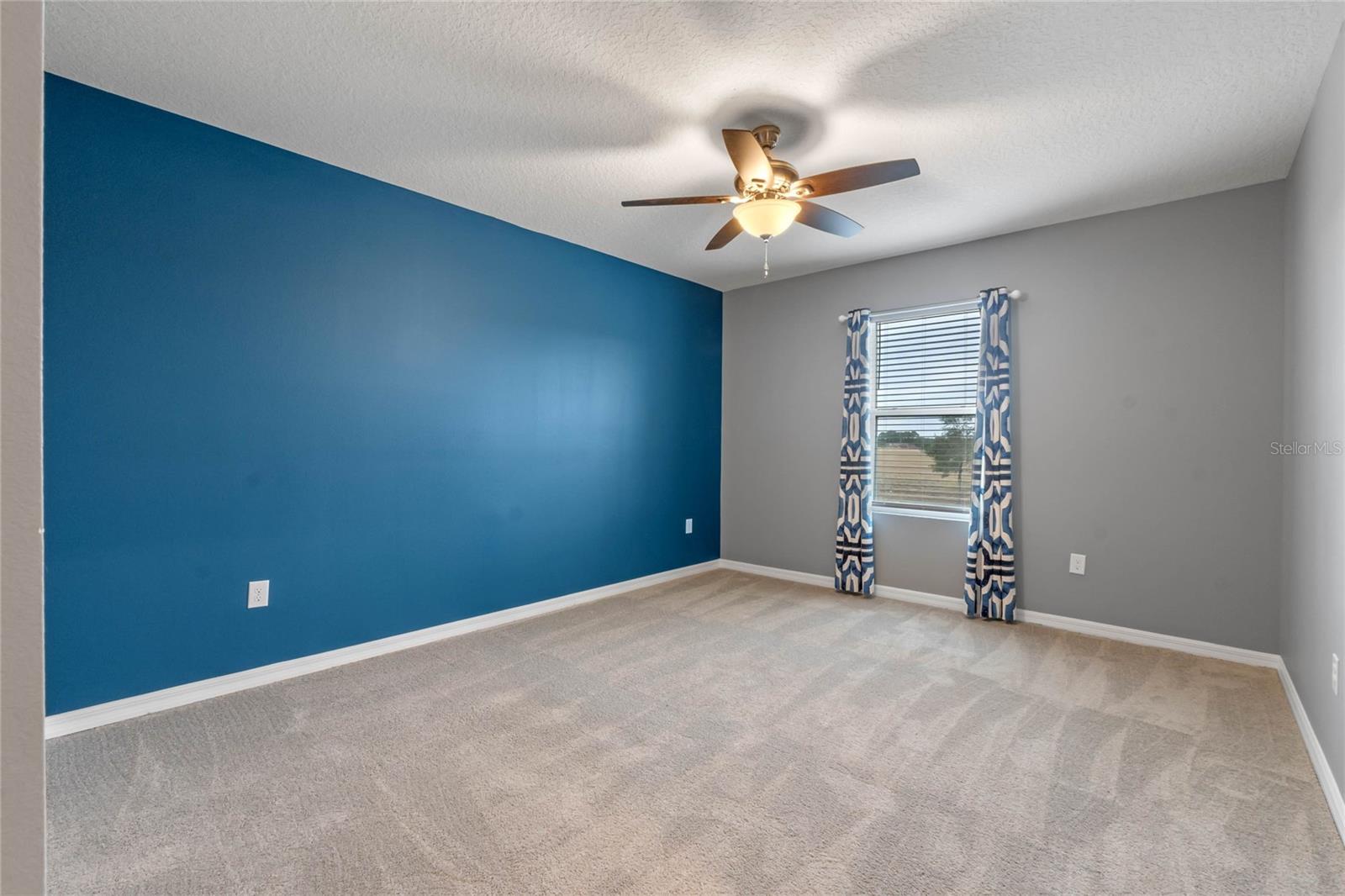 961 LIDO DR, HOWEY IN THE HILLS, FL, 34737