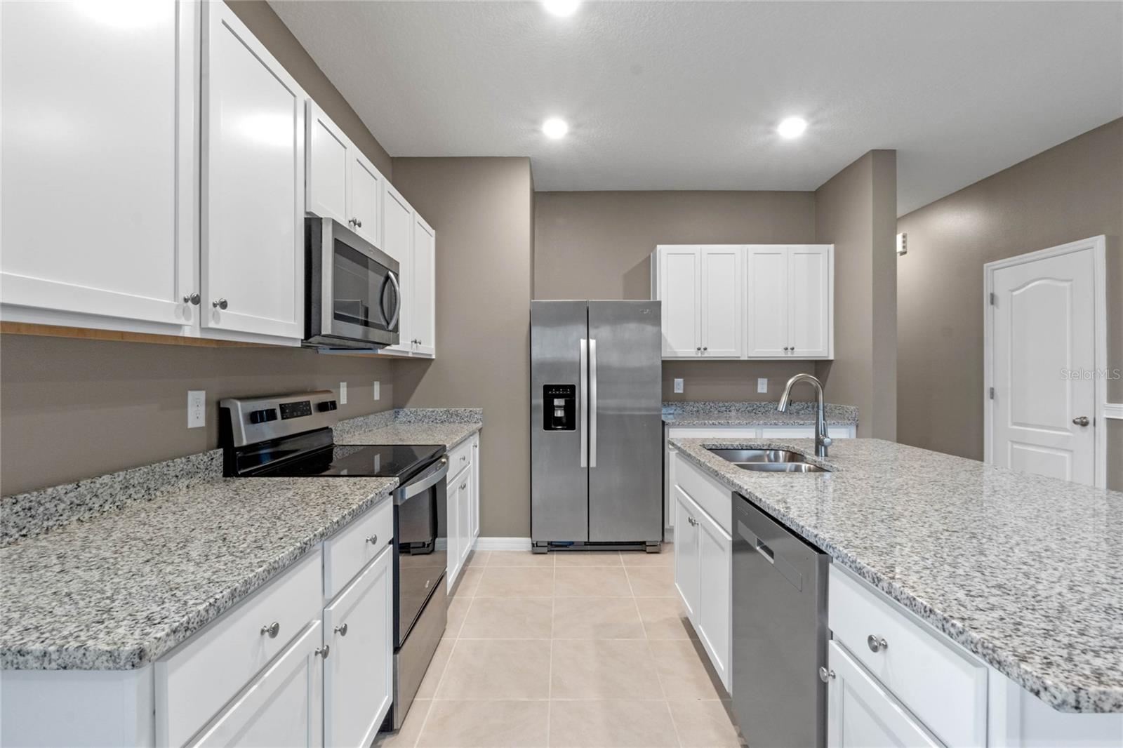 961 LIDO DR, HOWEY IN THE HILLS, FL, 34737