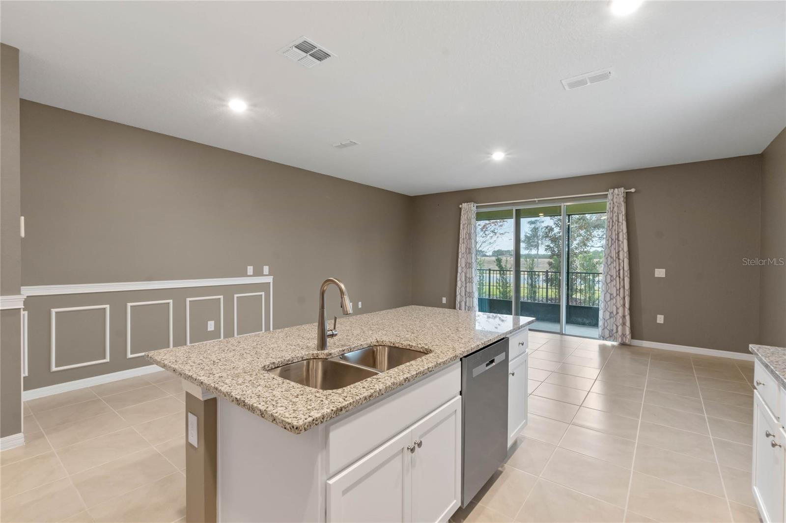 961 LIDO DR, HOWEY IN THE HILLS, FL, 34737