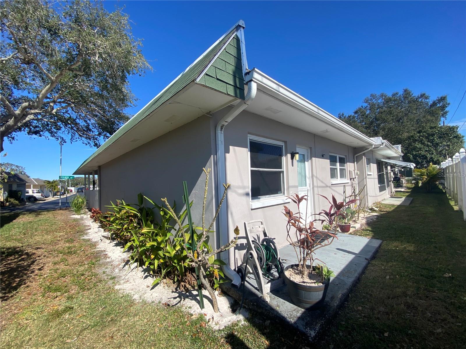 883 SKY LOCH DR S, DUNEDIN, FL, 34698