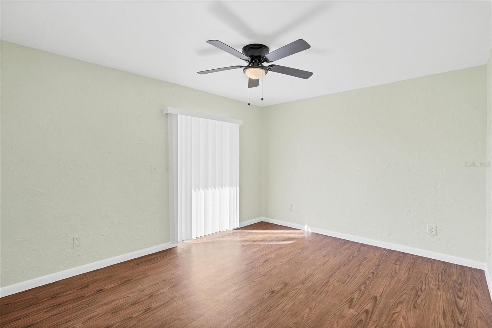 1930 VISCAYA PKWY, CAPE CORAL, FL, 33990