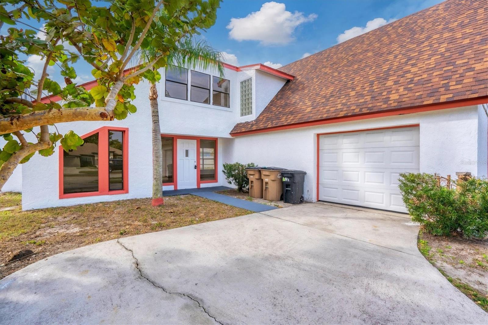1930 VISCAYA PKWY, CAPE CORAL, FL, 33990