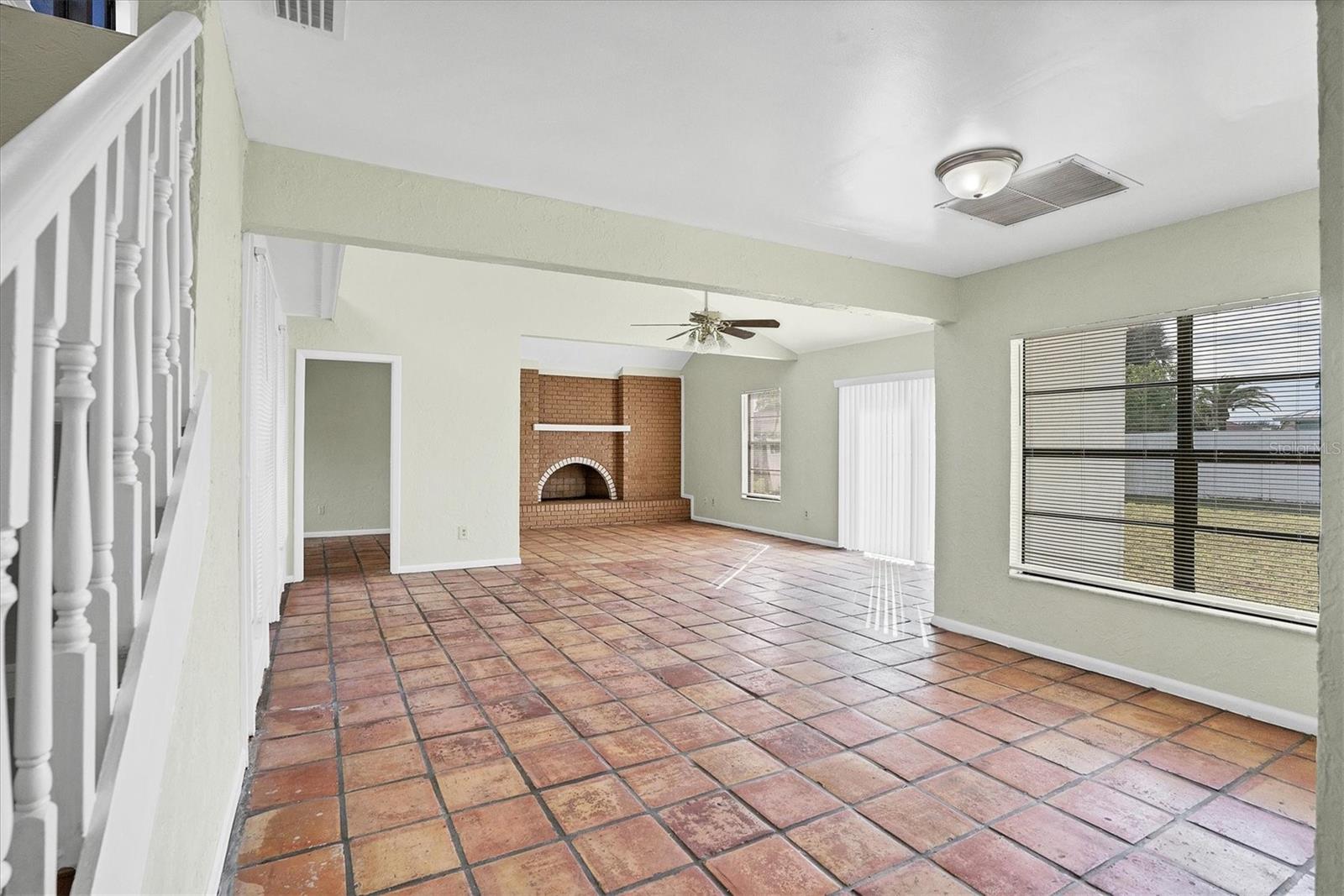 1930 VISCAYA PKWY, CAPE CORAL, FL, 33990
