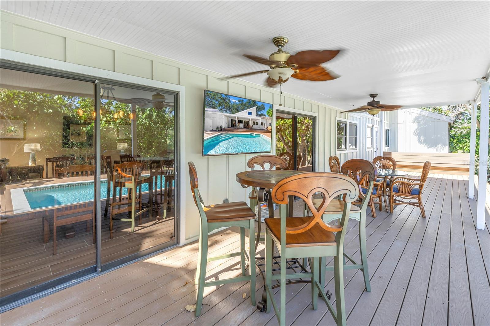 752 TROPICAL CIR, SARASOTA, FL, 34242