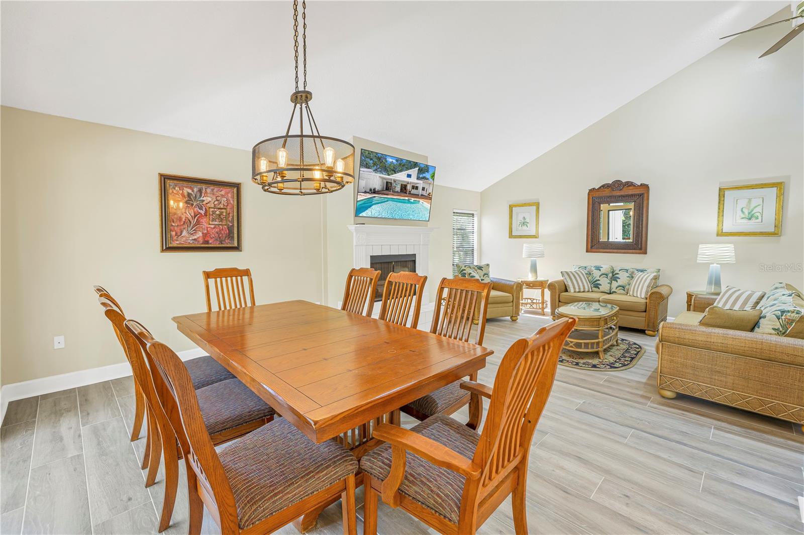 752 TROPICAL CIR, SARASOTA, FL, 34242