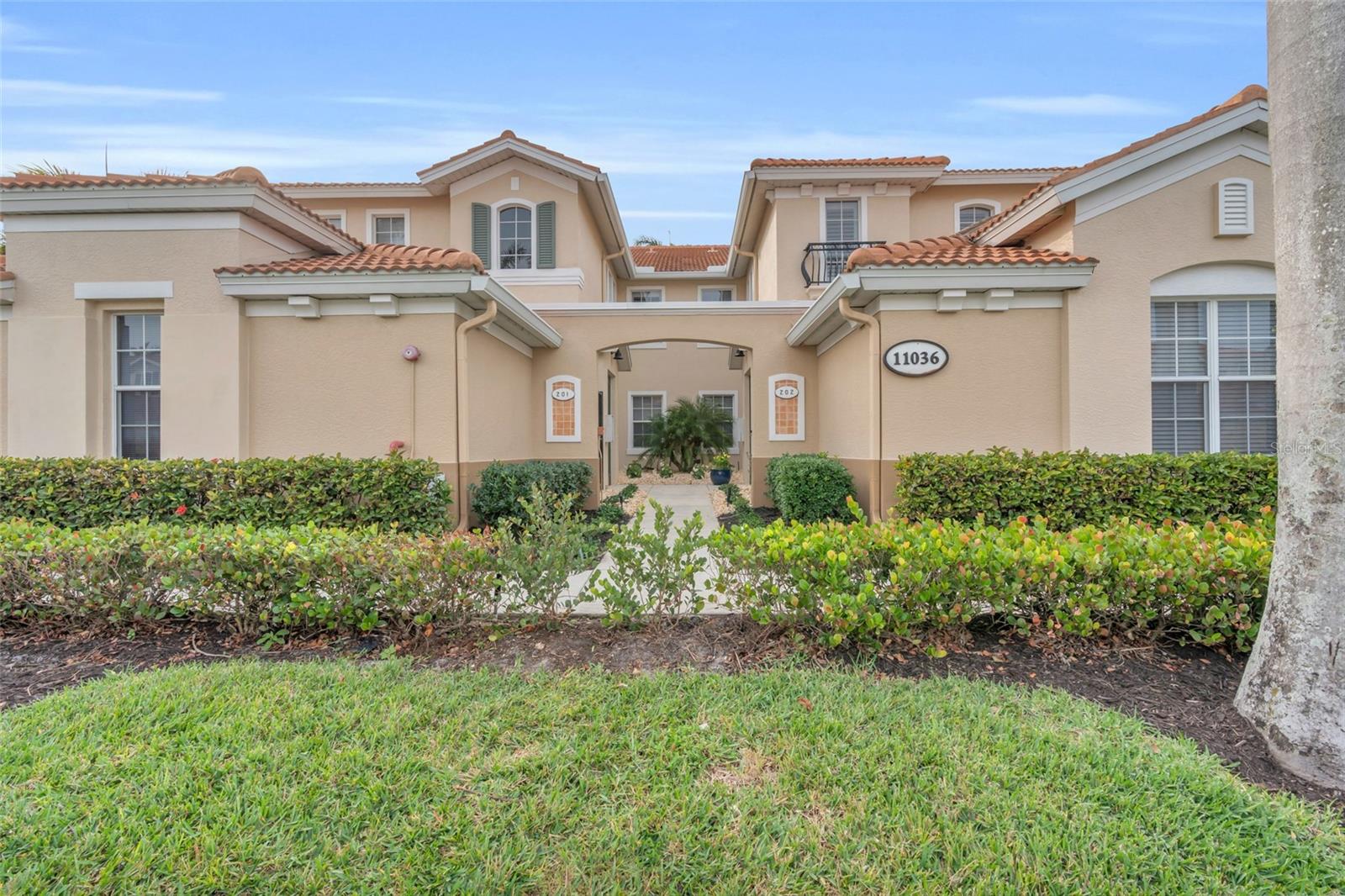 11036 HARBOUR YACHT CT #202, FORT MYERS, FL, 33908