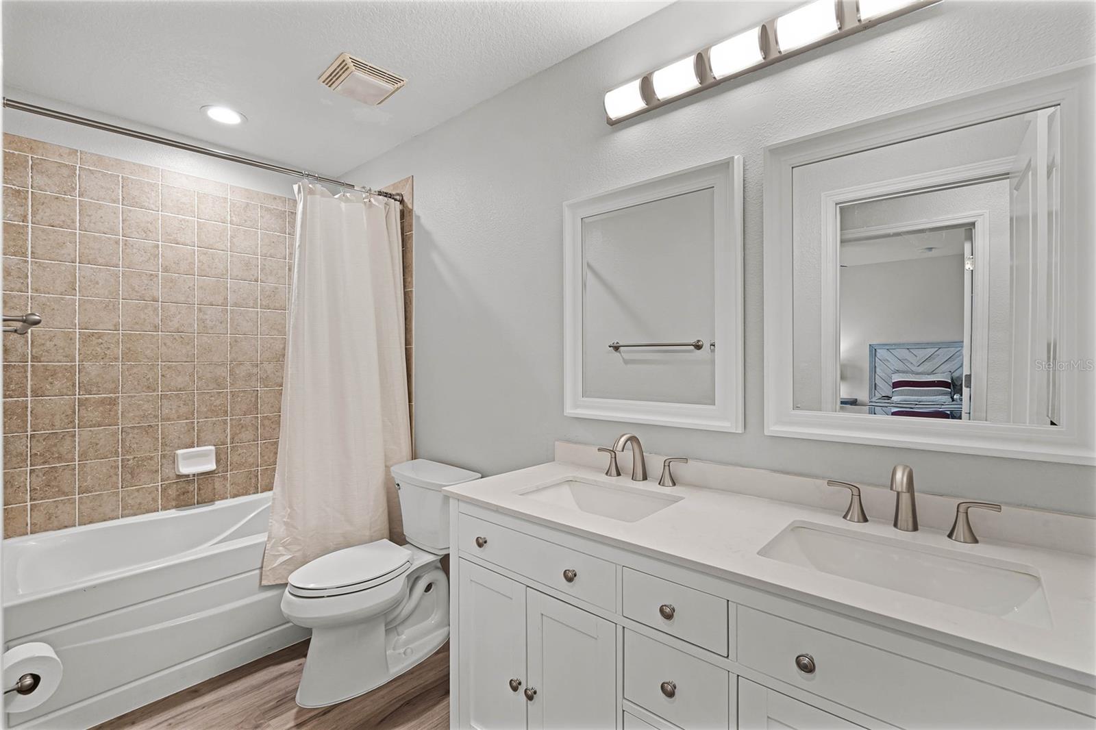 678 CASCADING CREEK LN, WINTER GARDEN, FL, 34787